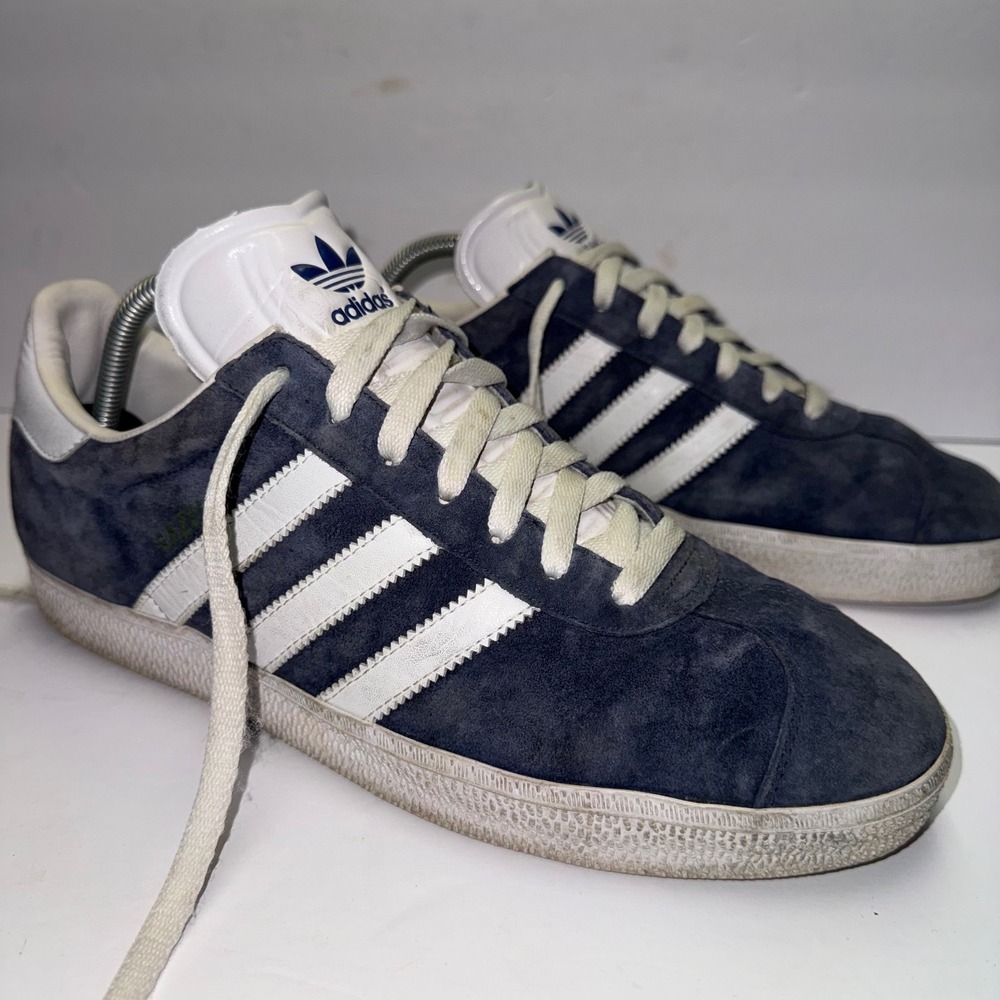 Adidas Gazelle Sneakers Mens 10.5 Navy Blue Suede Low Top 034581